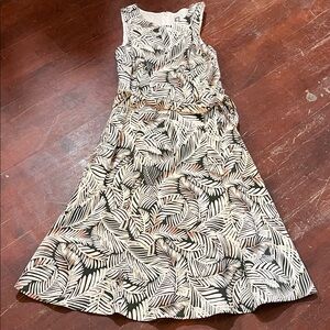 Anne Klein Cream and Brown Leaf Pattern Midi Dress